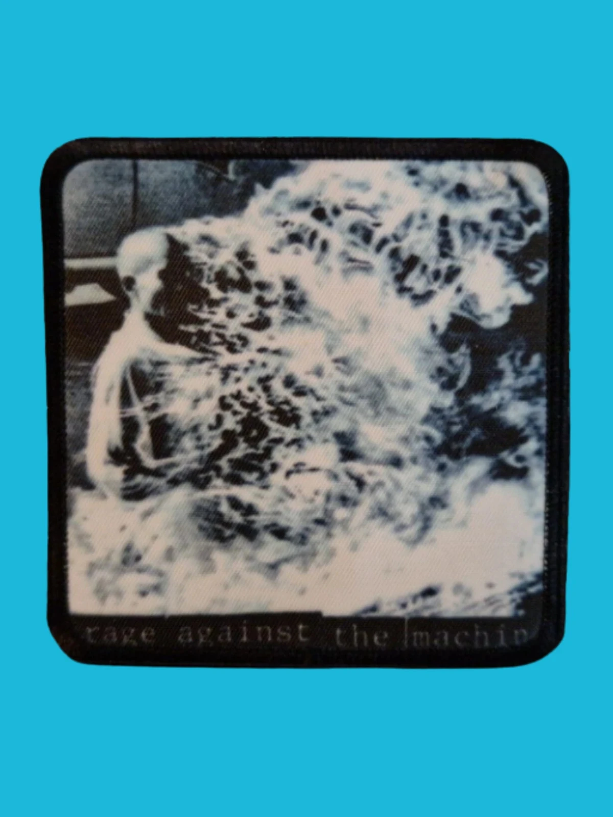 Patch Rage Against The Machine - Album éponyme - Imprimé - Carré de 7,5 x 7,5 centimètres